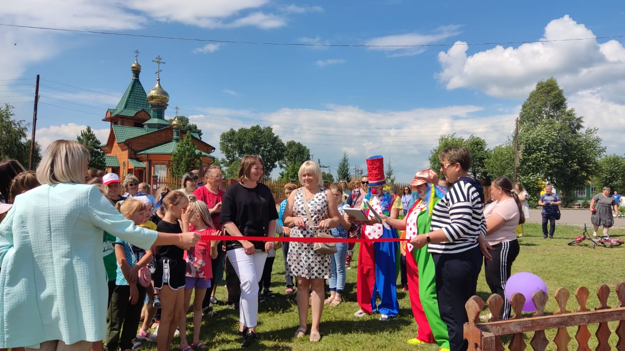 Открытие детской игровой площадки в с. Солгон.